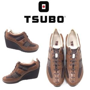 Tsubo "Fadir II" Sz 9.5 Wedge Fashion Sneakers